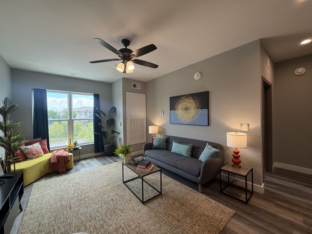 146 Autumn Towne Way, Murfreesboro, TN 37128