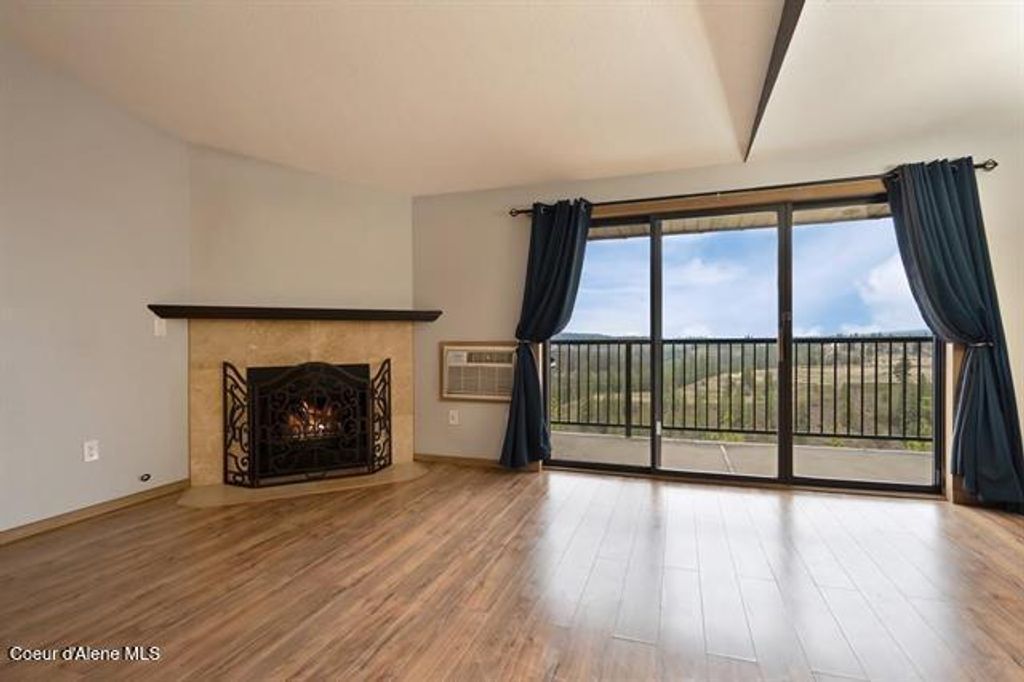 172 S Coeur d'Alene St, G302, Spokane, WA 99201 photo 4