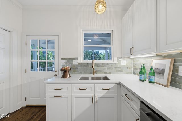 1805 White Oak Road, Raleigh, NC 27608