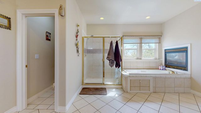 4604 Sedona Court, Pasco, WA 99301