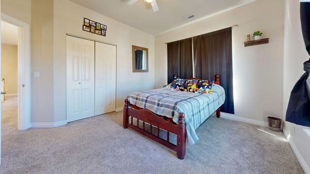 4604 Sedona Court, Pasco, WA 99301