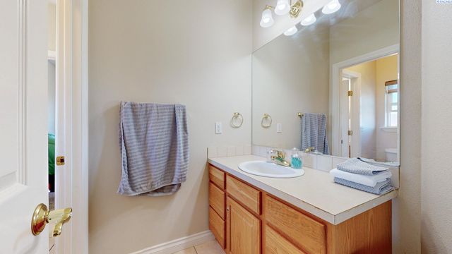 4604 Sedona Court, Pasco, WA 99301