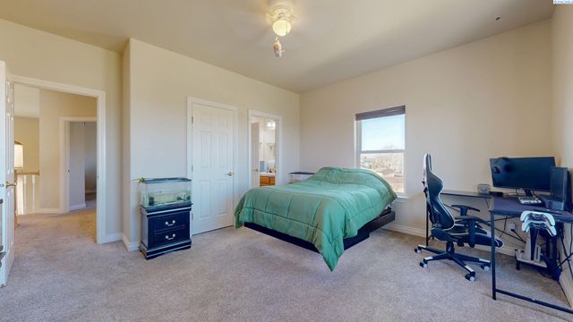 4604 Sedona Court, Pasco, WA 99301