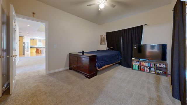 4604 Sedona Court, Pasco, WA 99301