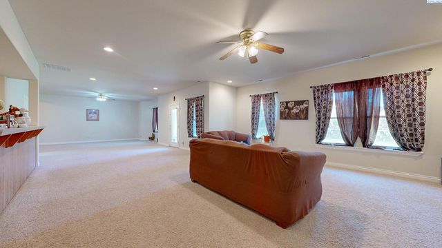 4604 Sedona Court, Pasco, WA 99301