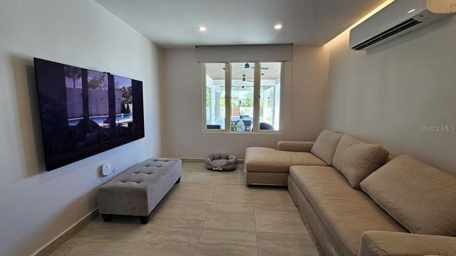 677 LAVANDA, Dorado, PR 00646