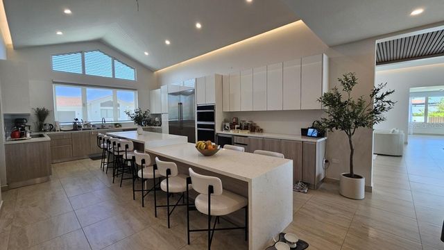 677 LAVANDA, Dorado, PR 00646