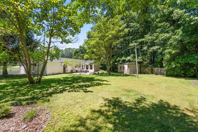 161 Sylvan Drive, Valparaiso, IN 46385