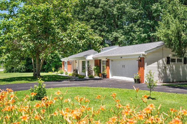 161 Sylvan Drive, Valparaiso, IN 46385