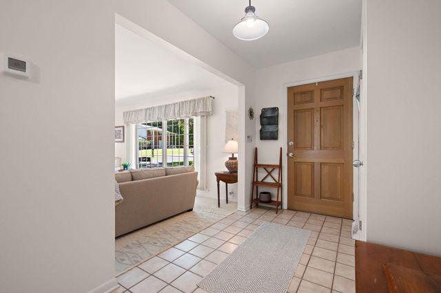 161 Sylvan Drive, Valparaiso, IN 46385