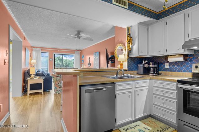 2503 W Fort Macon Road 108 A, Atlantic Beach, NC 28512