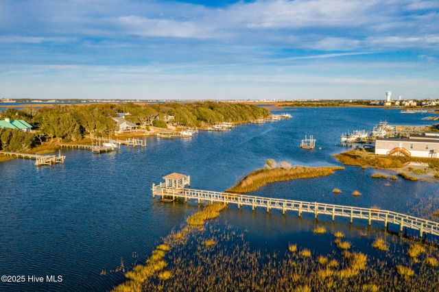 2503 W Fort Macon Road 108 A, Atlantic Beach, NC 28512