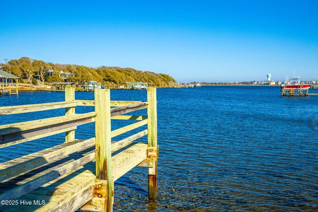 2503 W Fort Macon Road 108 A, Atlantic Beach, NC 28512