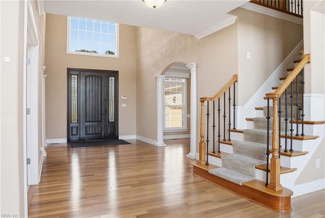 1188 Knights Bridge LN, Virginia Beach, VA 23455