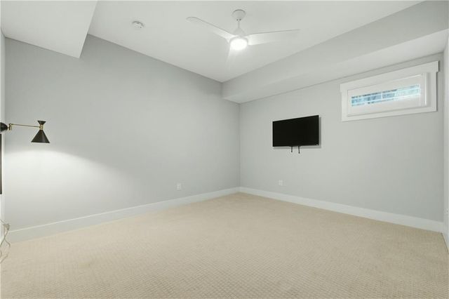 559 S Club Drive, Woodstock, GA 30188