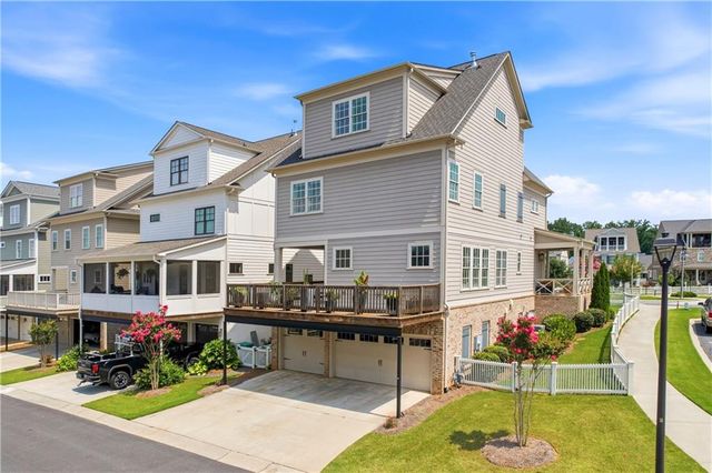 559 S Club Drive, Woodstock, GA 30188