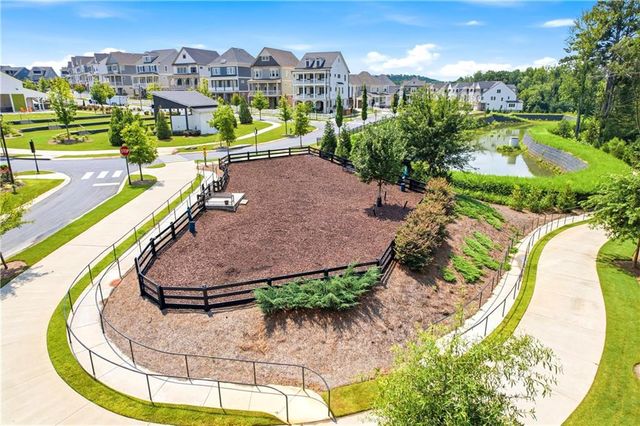 559 S Club Drive, Woodstock, GA 30188