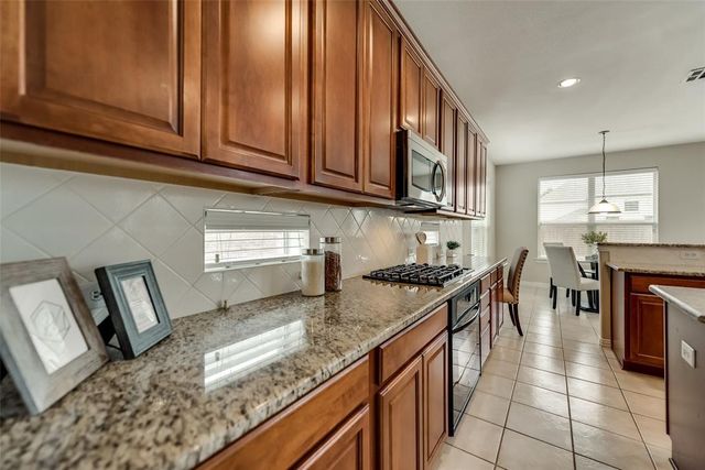 8901 Brook Hollow Drive, Mckinney, TX 75072