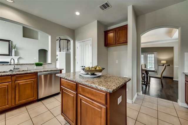 8901 Brook Hollow Drive, Mckinney, TX 75072