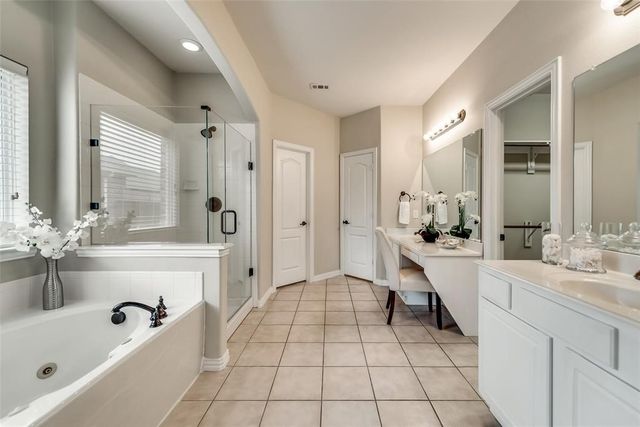 8901 Brook Hollow Drive, Mckinney, TX 75072