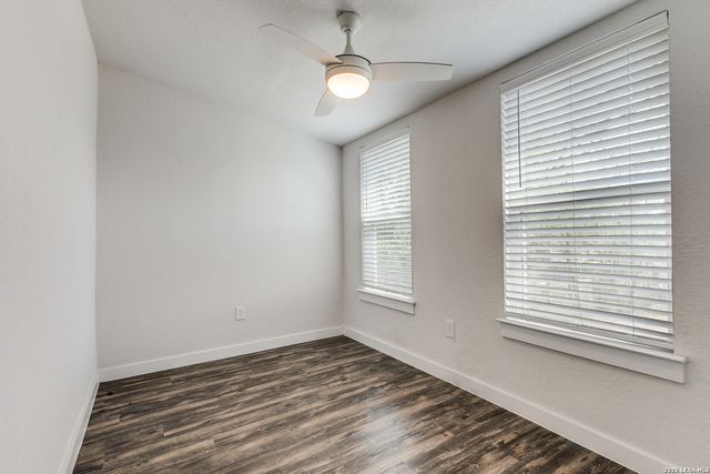 124 Nelson Ave, San Antonio, TX 78210