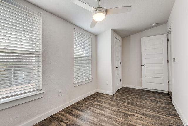 124 Nelson Ave, San Antonio, TX 78210