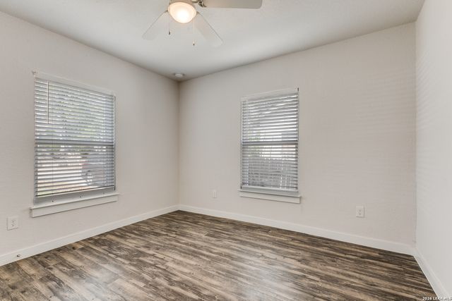 124 Nelson Ave, San Antonio, TX 78210