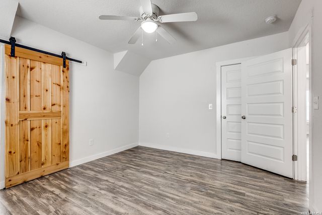 124 Nelson Ave, San Antonio, TX 78210