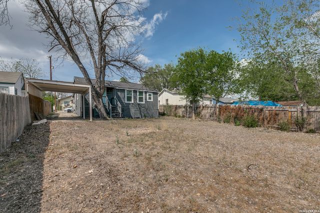 124 Nelson Ave, San Antonio, TX 78210