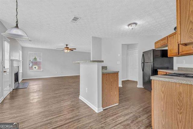3943 Brookgate Court, Ellenwood, GA 30294