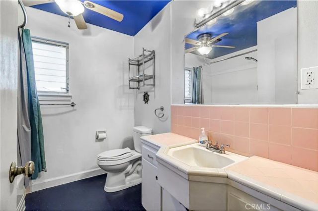 3495 E Dakota, Fresno, CA 93726