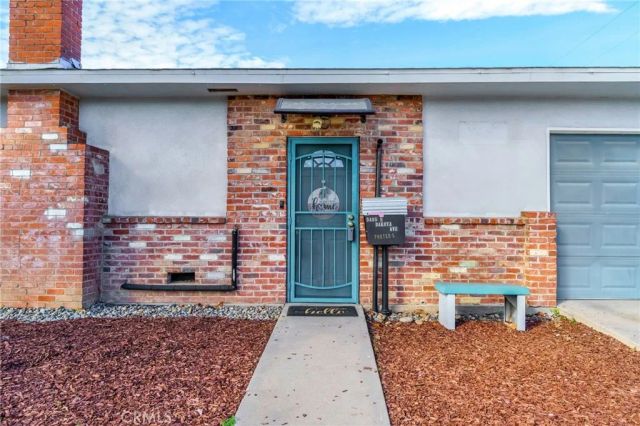 3495 E Dakota, Fresno, CA 93726