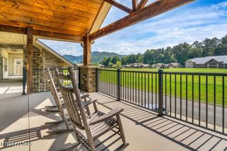 326 Shooting Star Loop 203, Townsend, TN 37882