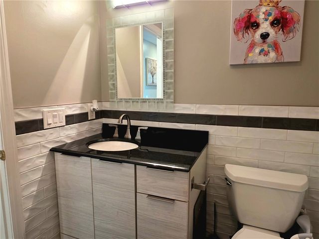 53 HERBERT Street, Providence, RI 02909