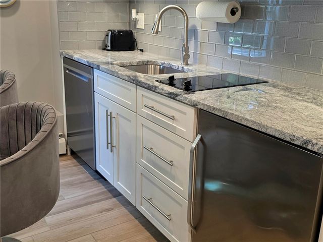 53 HERBERT Street, Providence, RI 02909