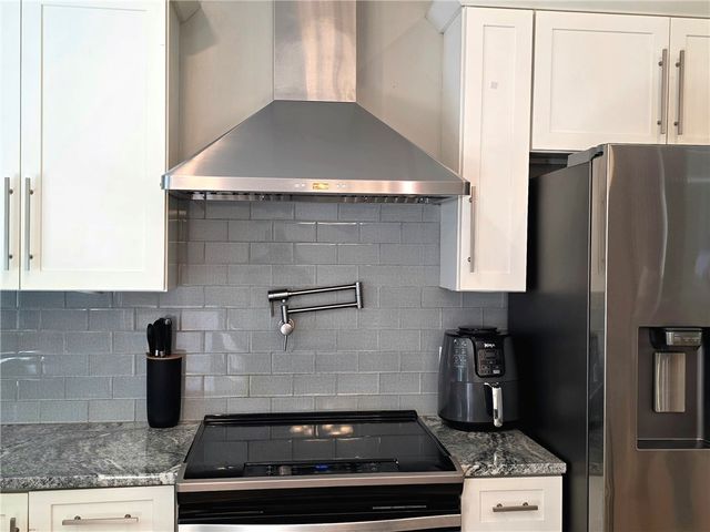 53 HERBERT Street, Providence, RI 02909