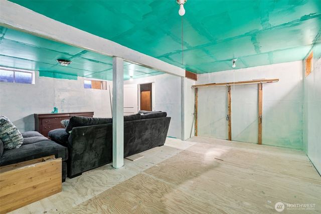 20247 SE 206th Street, Maple Valley, WA 98038