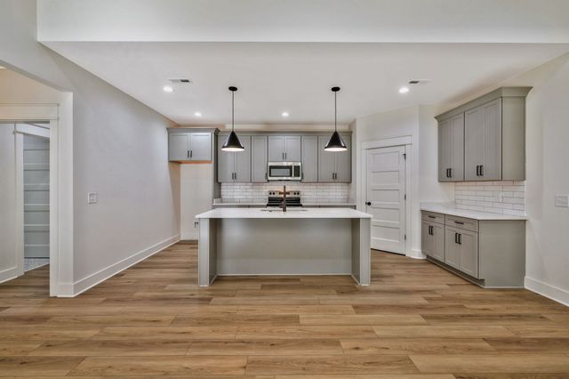 510 Mountain View Ct, Smyrna, TN 37167