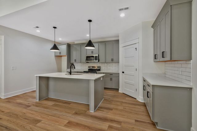 510 Mountain View Ct, Smyrna, TN 37167