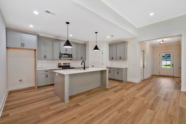 510 Mountain View Ct, Smyrna, TN 37167