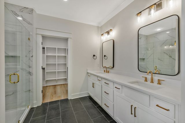 510 Mountain View Ct, Smyrna, TN 37167