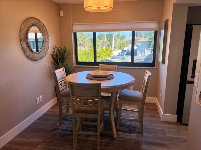 1001 POINT OF ROCKS ROAD 208, Sarasota, FL 34242