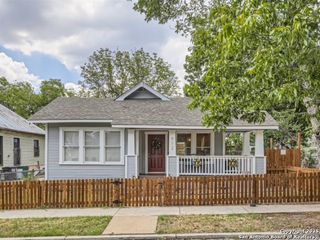 912 Burnet St, San Antonio, TX 78202