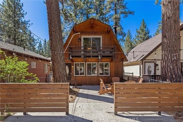 1104 Robinhood, Big Bear City, CA 92314
