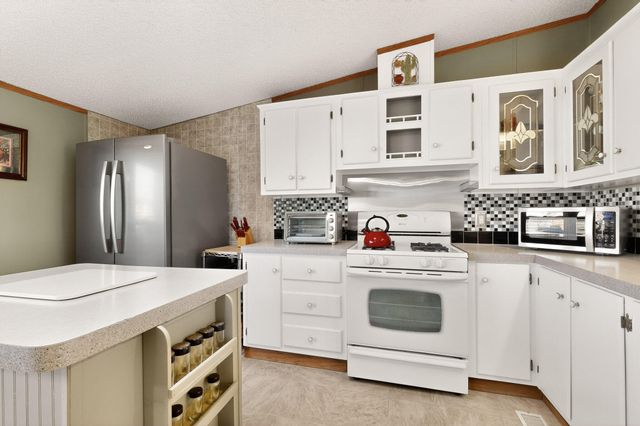 804 Calle De Los Tulipanes, Belen, NM 87002