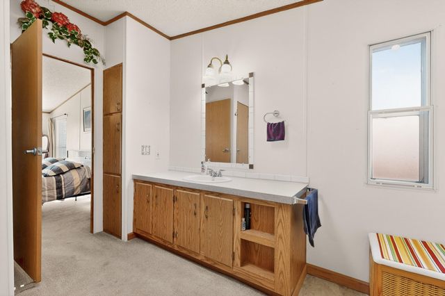 804 Calle De Los Tulipanes, Belen, NM 87002