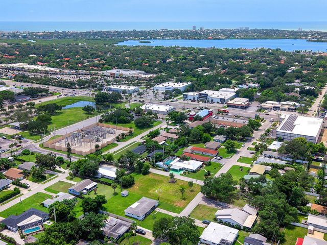 2110 SANDRALA DRIVE, Sarasota, FL 34231