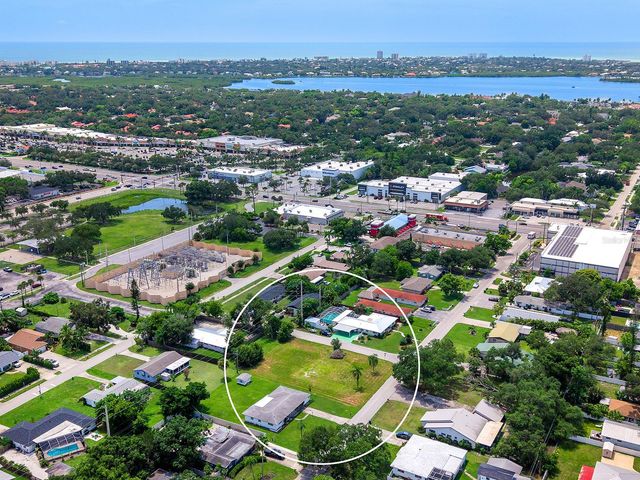 2110 SANDRALA DRIVE, Sarasota, FL 34231