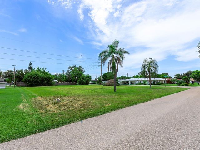 2110 SANDRALA DRIVE, Sarasota, FL 34231
