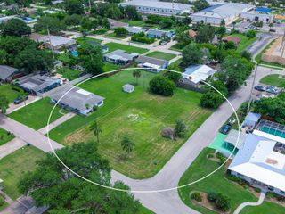 2110 SANDRALA DRIVE, Sarasota, FL 34231